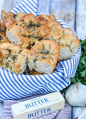 Pyramid Focaccia Bread (1*10PCS)
